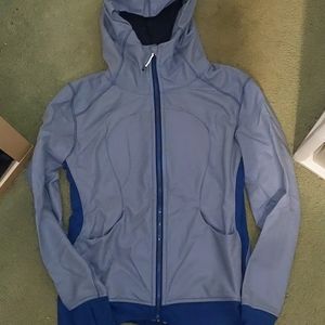 Lululemon hoodie, never worn, no tags